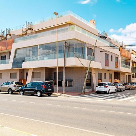 Beach And Рool Torrevieja Bagian luar foto