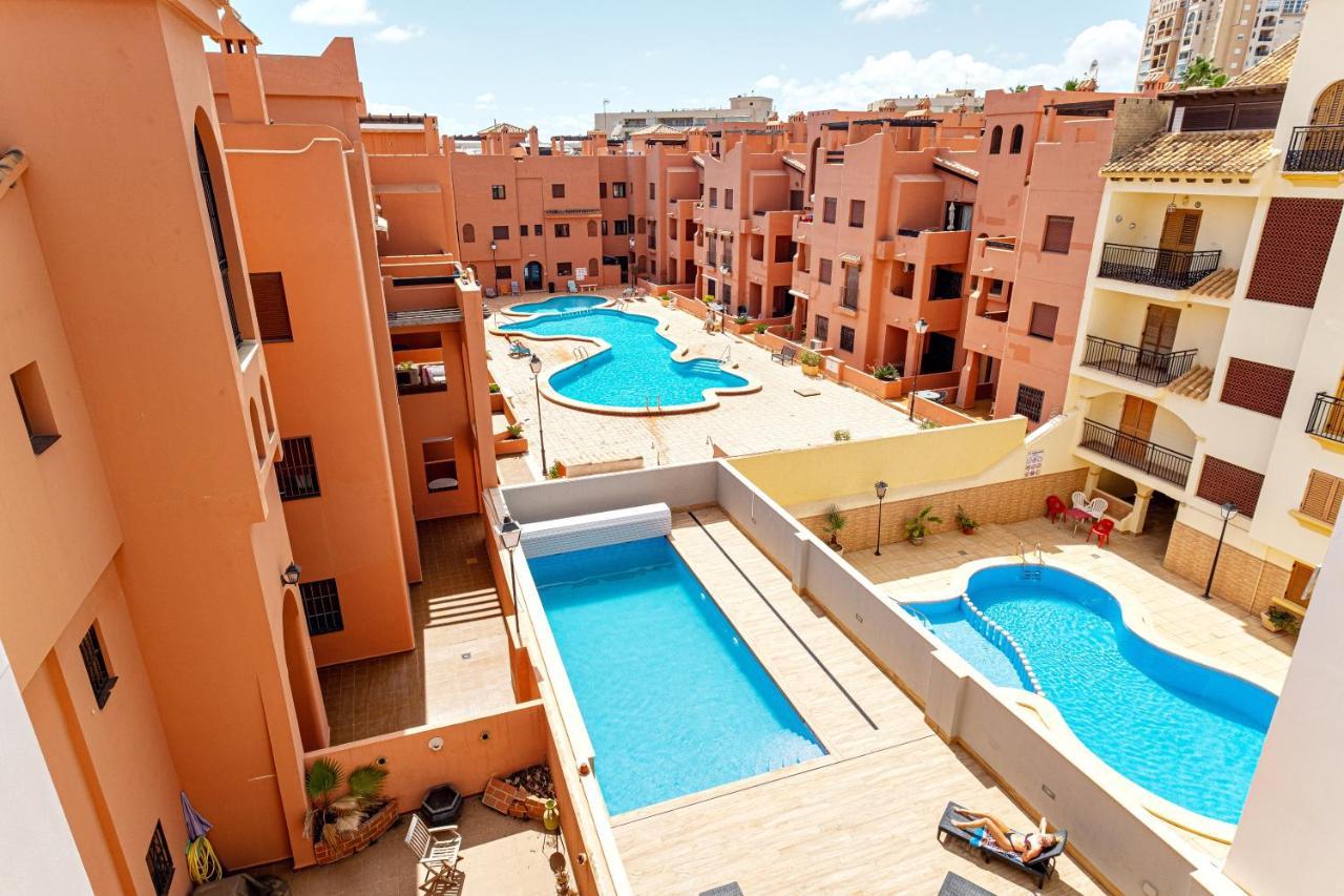 Beach And Рool Torrevieja Bagian luar foto