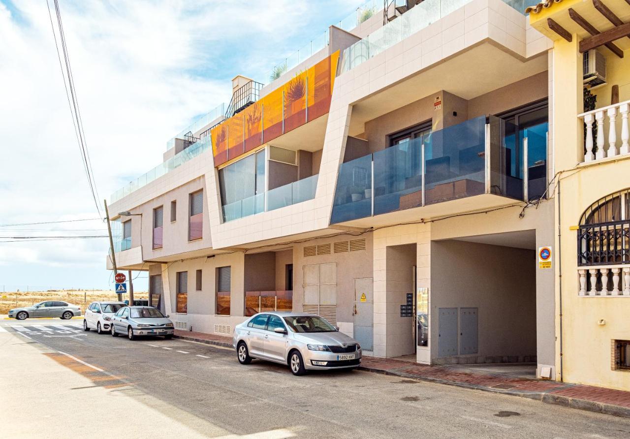 Beach And Рool Torrevieja Bagian luar foto