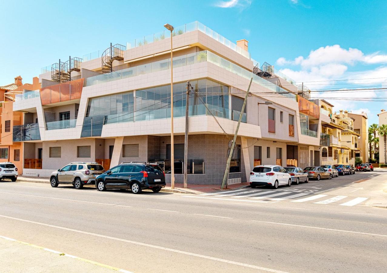 Beach And Рool Torrevieja Bagian luar foto