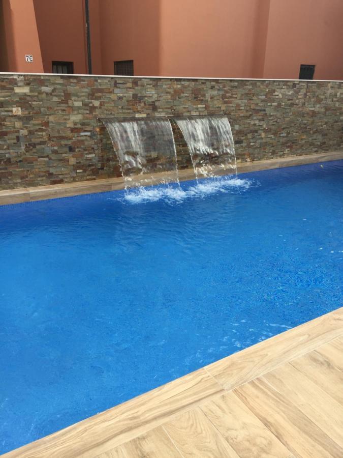 Beach And Рool Torrevieja Bagian luar foto